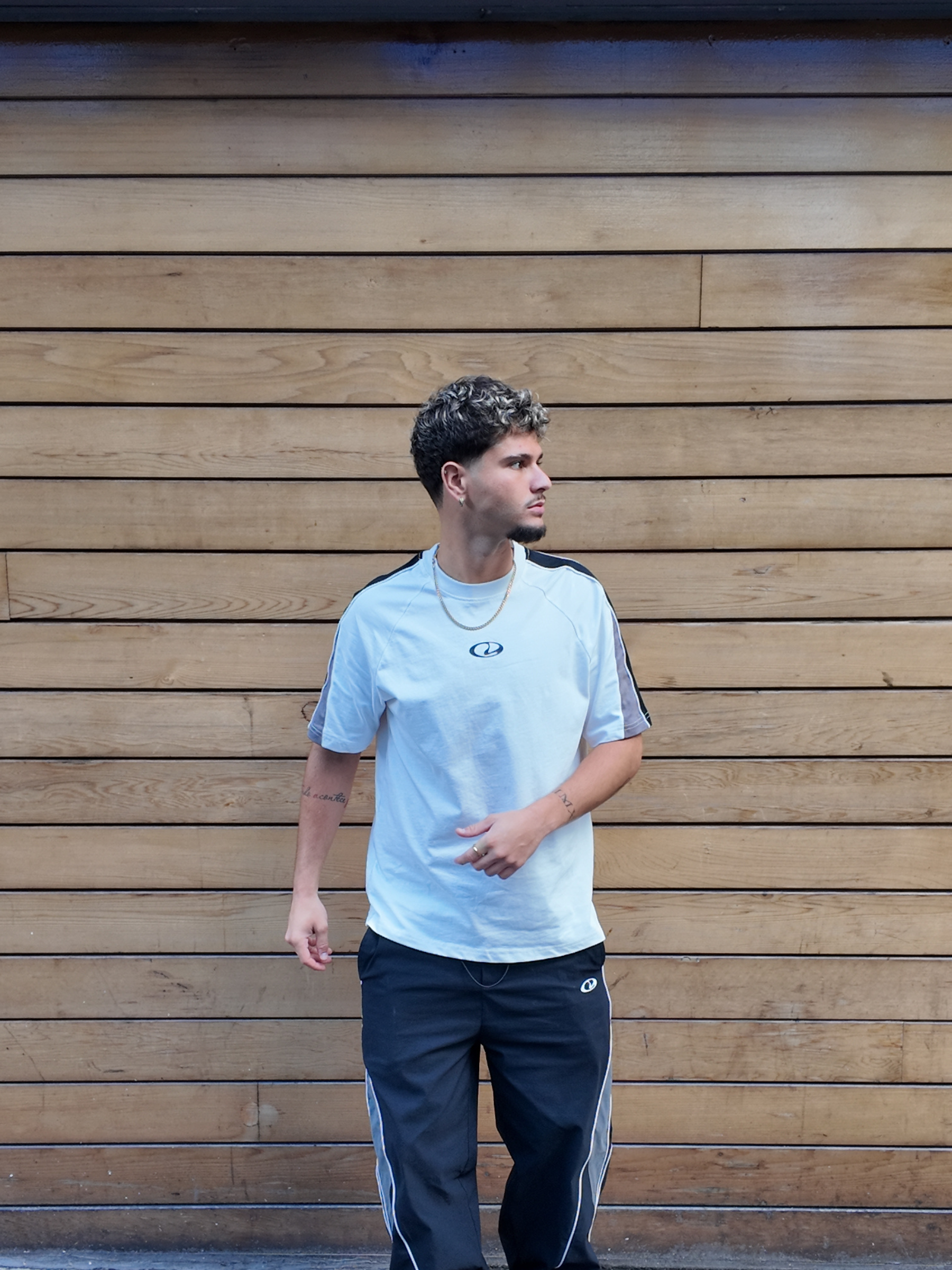 Vintage Contrast T-Shirt
