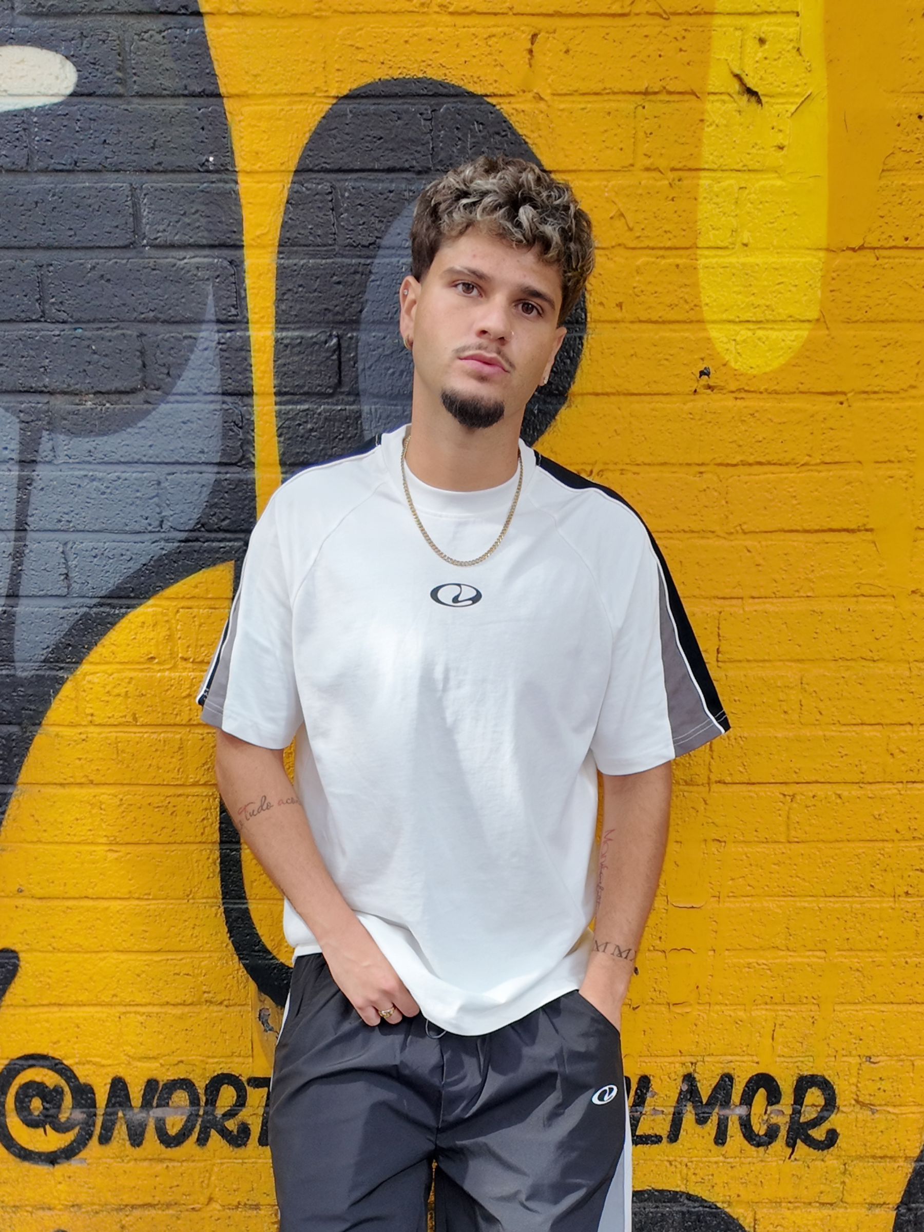 Vintage Contrast T-Shirt